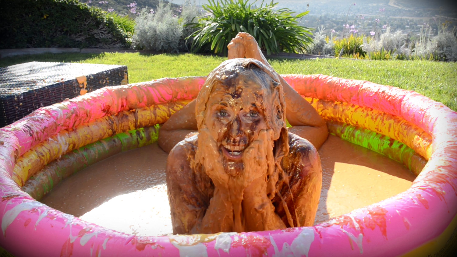 Sasha Heart $200 condiment game - Wet and Messy Custom Video